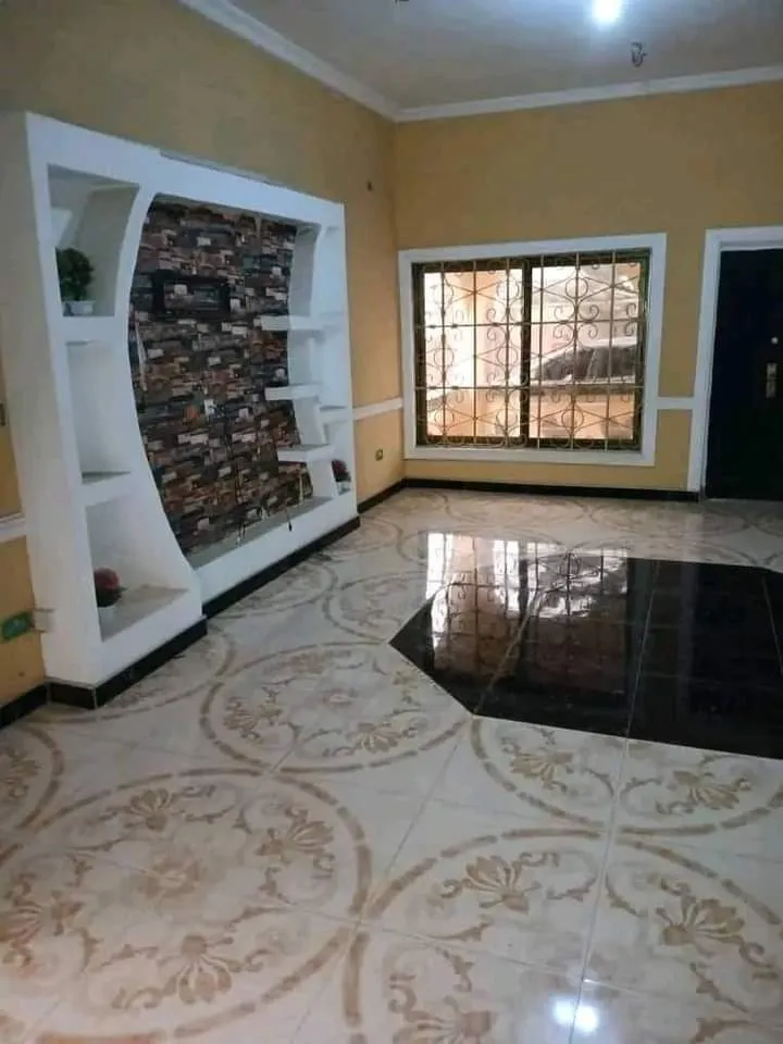Chamber and hall, Teshie, photo 2